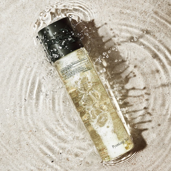 Pyunkang Yul Calming Deep Moisture Toner 150 ml - texture